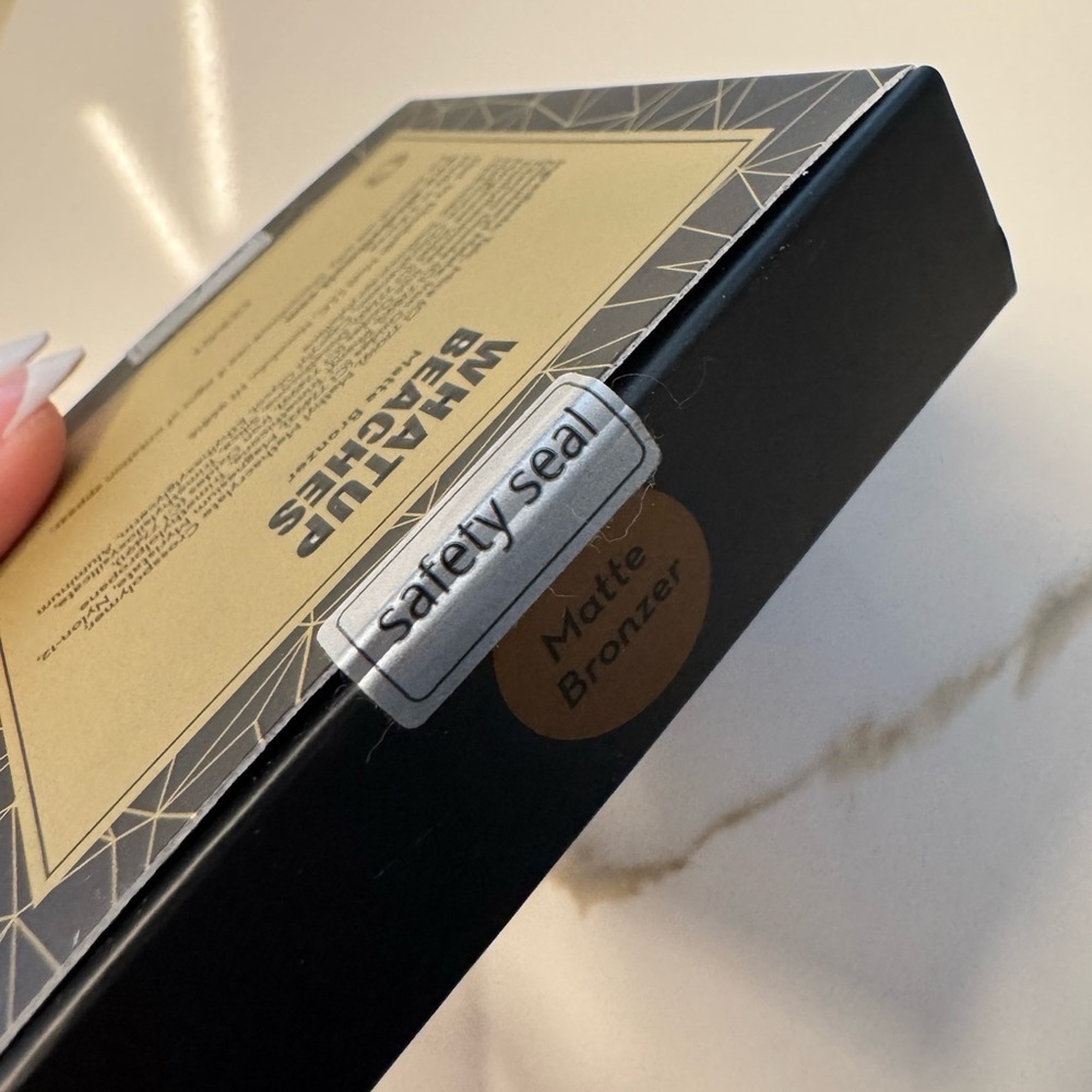 Elizabeth Mott Whatup Beaches Matte Bronzer - Picture 5 of 5